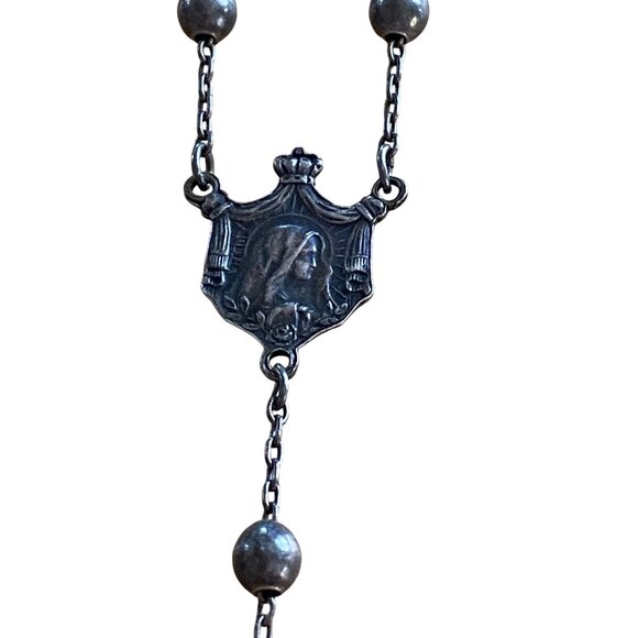 Vintage Sterling Silver Catholic Rosary With Crucifix & Virgin Mary Centerpiece - Picture 9 of 15